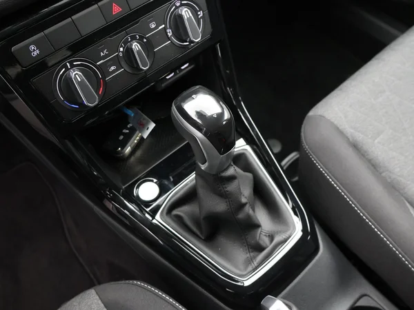 VOLKSWAGEN T-Cross (2025) — foto 7 van 23