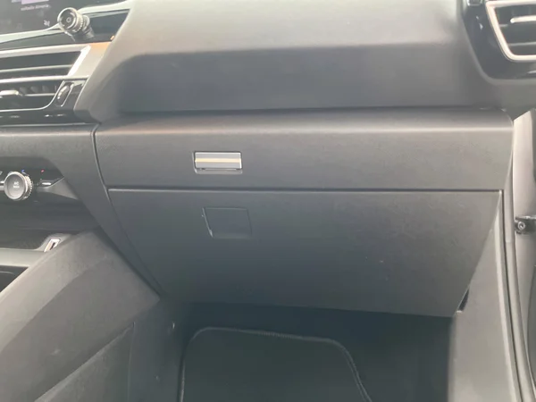 Citroen C4 (2024) — foto 35 van 86