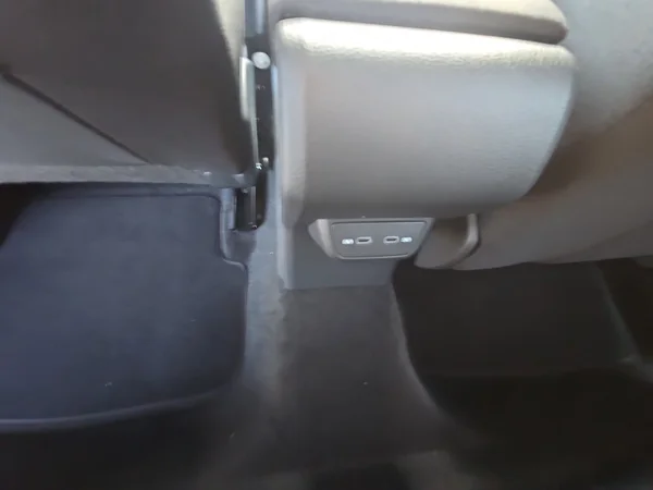 VOLKSWAGEN Polo (2026) — foto 19 van 24