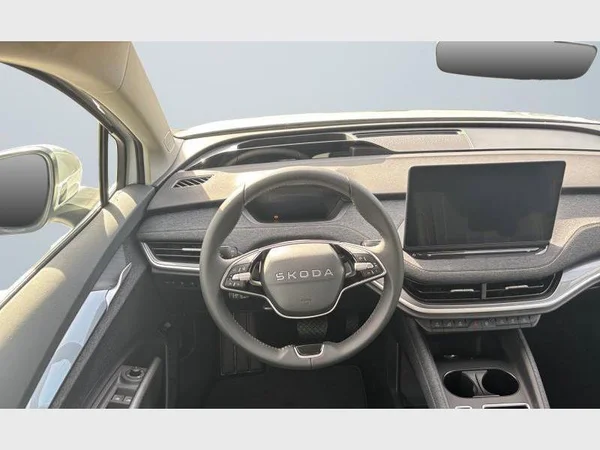 SKODA Elroq (2026) — foto 2 van 28