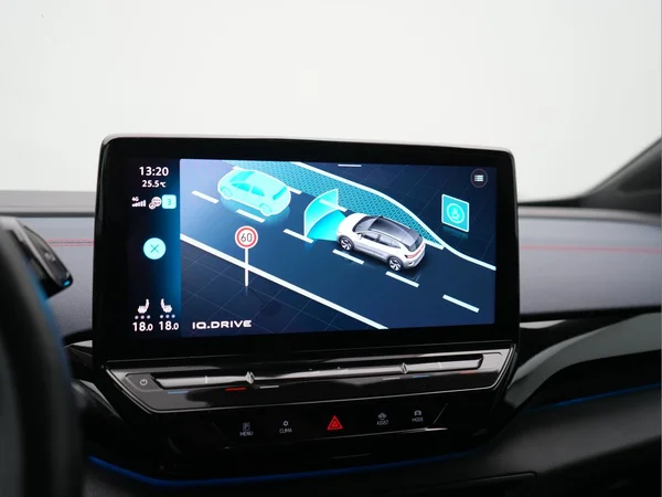 VOLKSWAGEN ID.4 (2021) — foto 26 van 49
