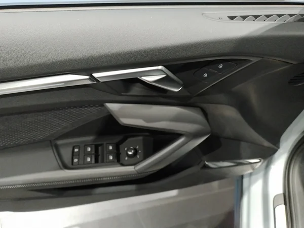 AUDI A3 Alltstreet (2024) — foto 13 van 13