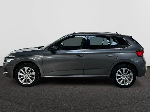 SKODA Kamiq (2022) — foto 13 van 20