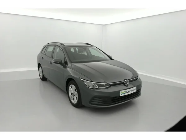 VOLKSWAGEN Golf VIII SW (2022) — foto 23 van 36