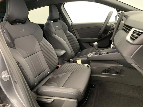 Renault Clio V Phase II (2025) — foto 25 van 25
