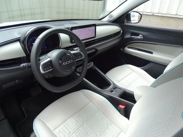 Fiat 600 (2025) — foto 4 van 25