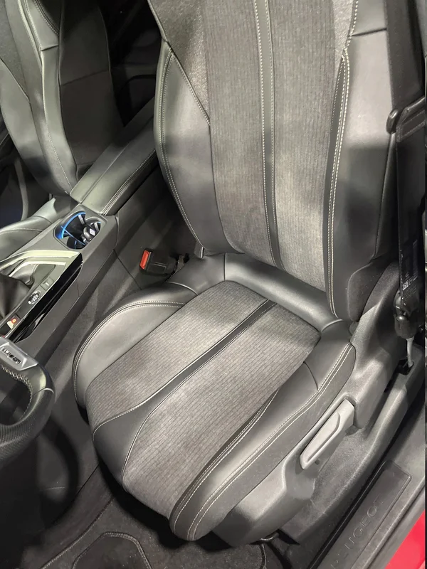 Peugeot 3008 (2020) — foto 60 van 72