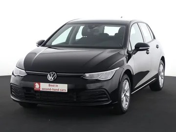 VOLKSWAGEN Golf (2024)