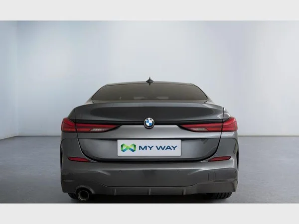 BMW 2 Gran Coupé (2020) — foto 13 van 15