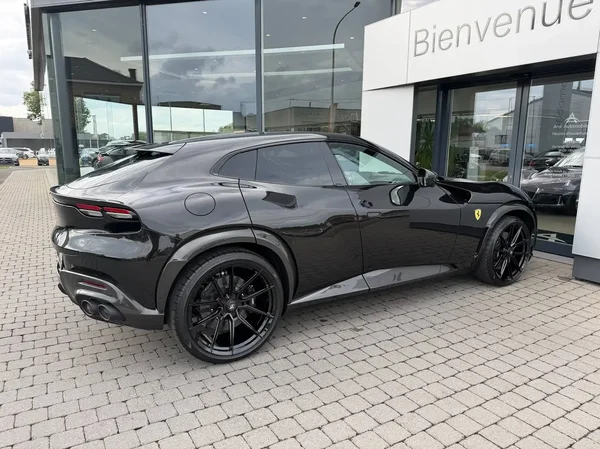 Ferrari Purosangue (2025) — foto 29 van 37