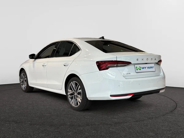 SKODA Octavia (2025) — foto 18 van 24
