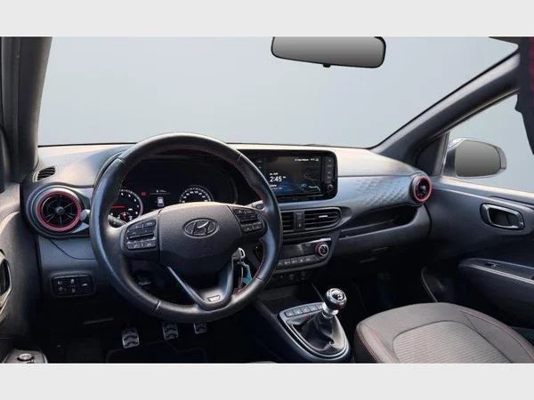 Hyundai I10 (2022) — foto 12 van 29