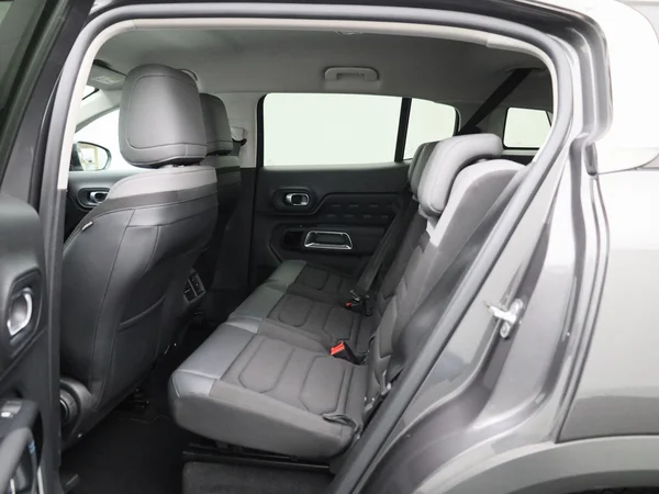 Citroën C5 Aircross (2023) — foto 2 van 42