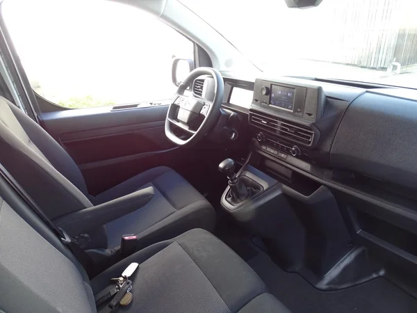 Opel Vivaro (2025) — foto 6 van 25