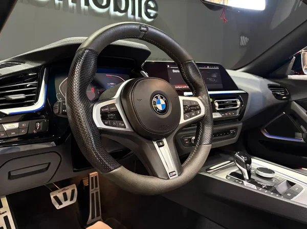 Bmw Z4 (2023) — foto 4 van 38