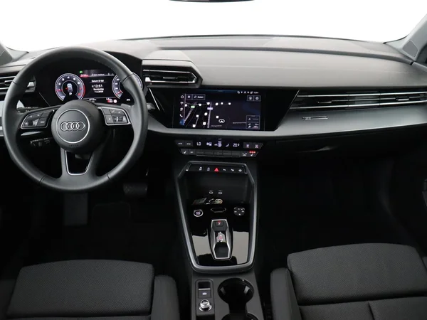 AUDI A3 Sportback (2025) — foto 13 van 18