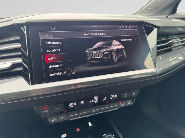 AUDI Q4 Sportback e-tron (2025) — foto 5 van 15