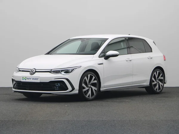 VOLKSWAGEN Golf VIII (2023) — foto 1 van 20