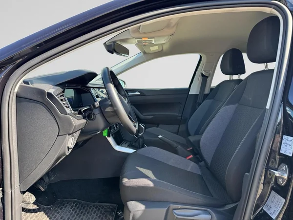 VOLKSWAGEN Polo (2025) — foto 3 van 24