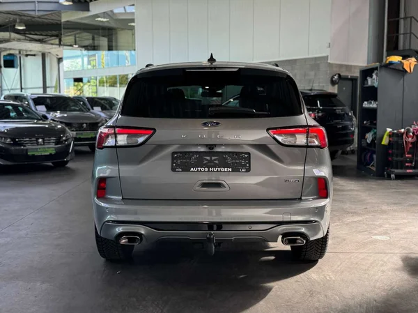 Ford Kuga (2023) — foto 14 van 19