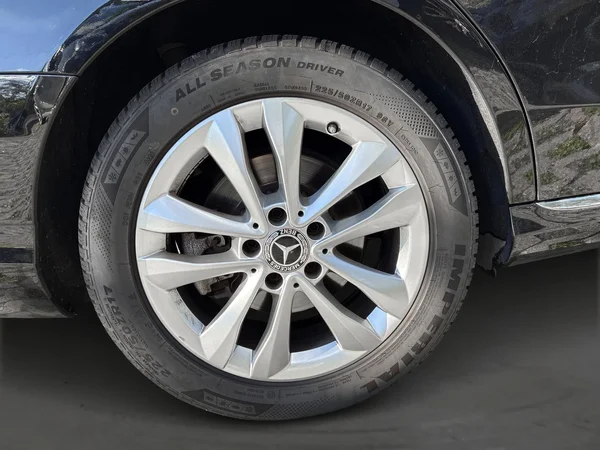 Mercedes-Benz C-Klasse (2020) — foto 14 van 17