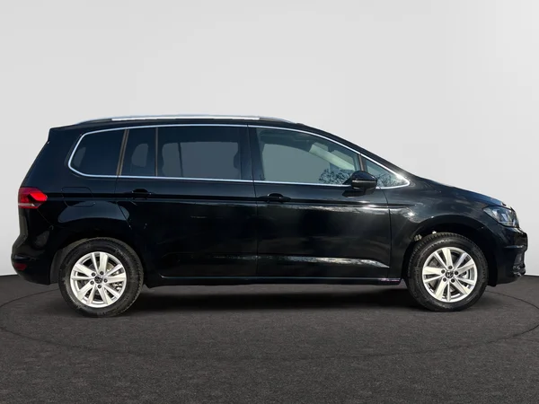VOLKSWAGEN Touran (2026) — foto 20 van 24