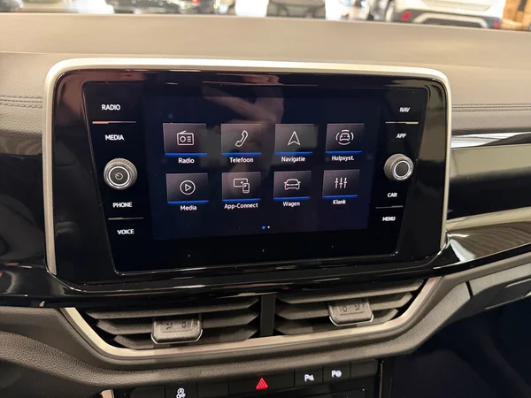 VOLKSWAGEN T-Roc (2026) — foto 11 van 24