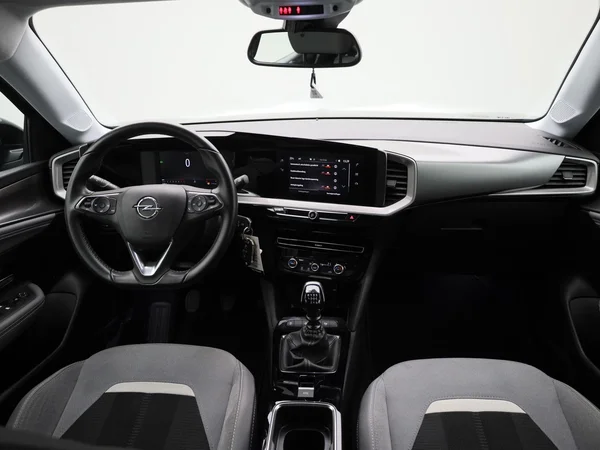 Opel Mokka (2023) — foto 29 van 37