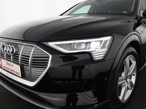 AUDI e-tron (2022) — foto 24 van 30