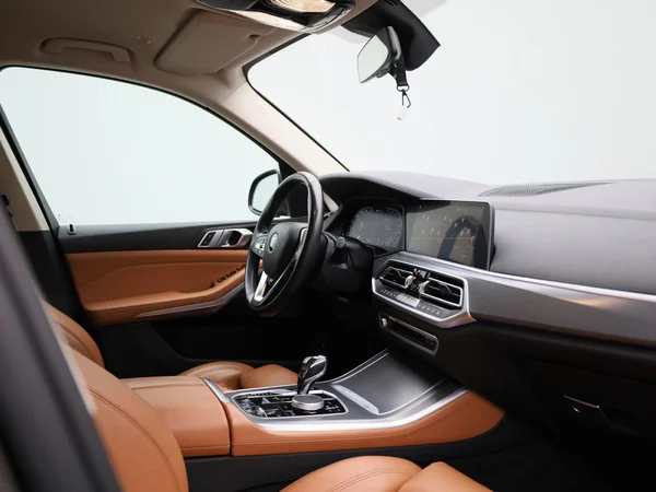 BMW X5 (2020) — foto 30 van 45