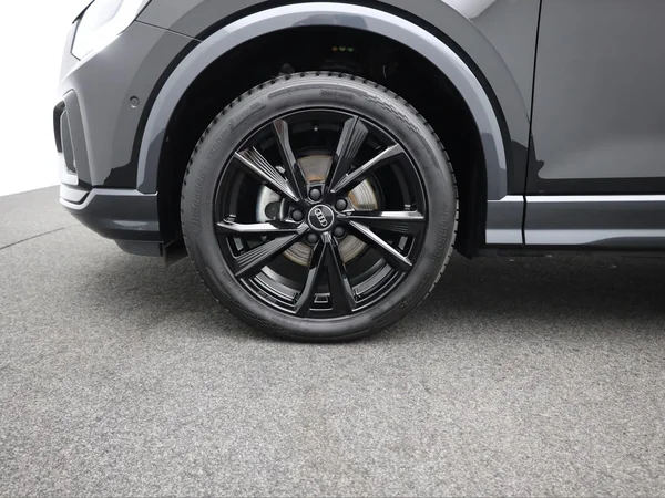 AUDI Q2 (2025) — foto 4 van 19