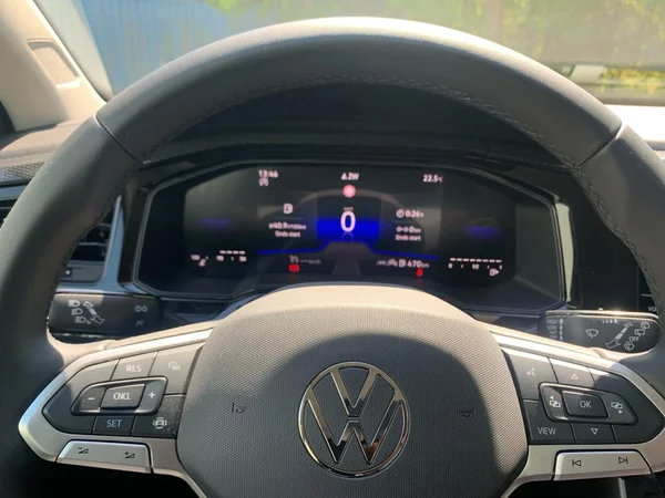 VOLKSWAGEN Polo (2026) — foto 16 van 18