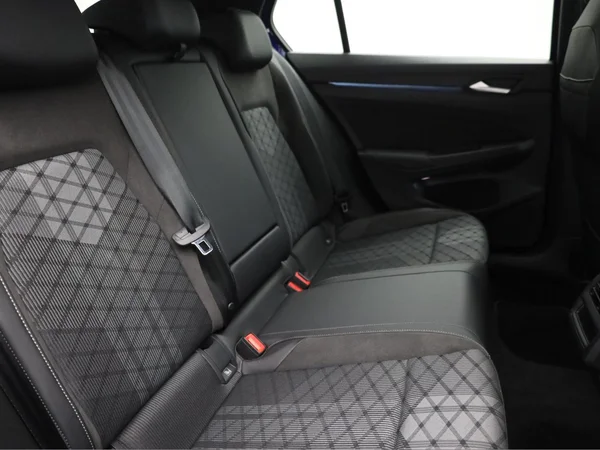 VOLKSWAGEN Golf VIII (2025) — foto 21 van 21