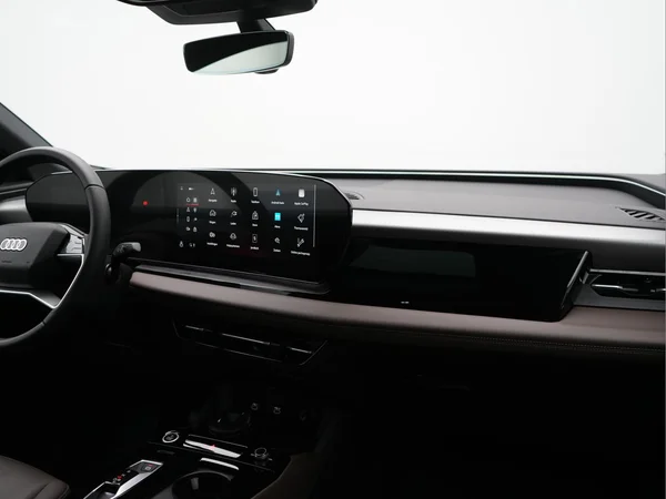 AUDI Q6 Sportback e-tron (2025) — foto 14 van 34