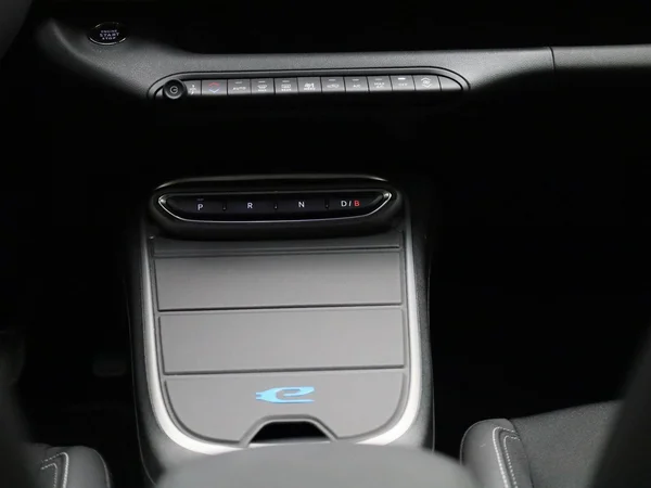 Jeep Avenger (2024) — foto 14 van 25