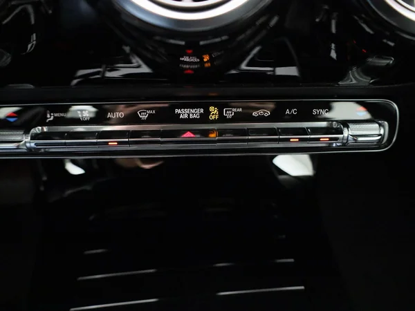 Mercedes-Benz A-Klasse (2022) — foto 13 van 44