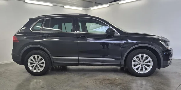Volkswagen Tiguan (2018) — foto 21 van 23