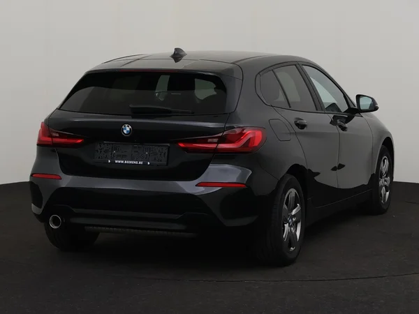 BMW 118 (2024) — foto 19 van 25