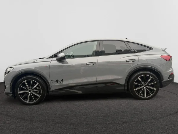 AUDI Q4 Sportback e-tron (2025) — foto 3 van 10