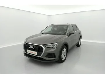 AUDI Q3 0b0f210e-00b7-496c-8b6b-bfc724e8e5e7