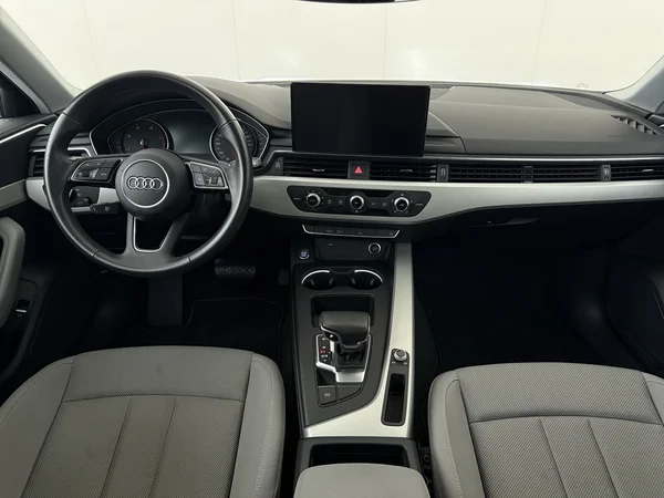AUDI A4 (2021) — foto 28 van 28
