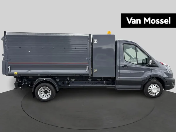 Ford Transit (2025) — foto 23 van 27
