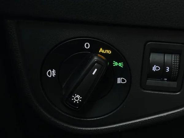 VOLKSWAGEN Polo (2021) — foto 18 van 27