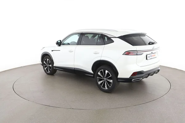 MG HS (2025) — foto 10 van 16