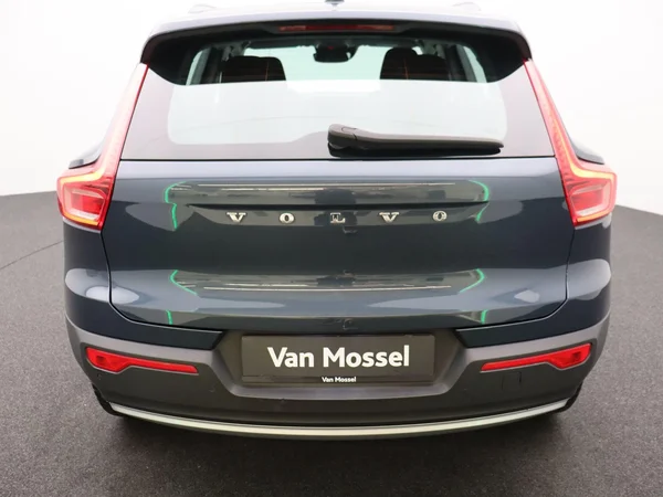 Volvo XC40 (2022) — foto 11 van 26
