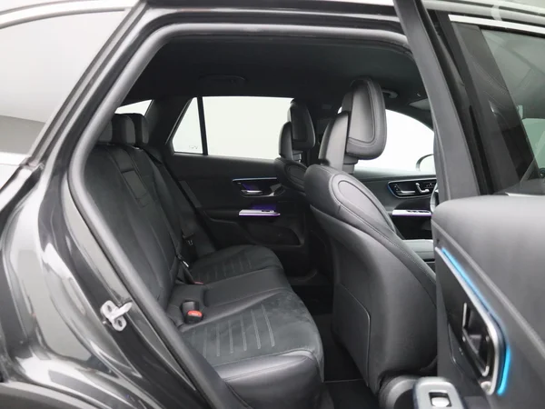 Mercedes-Benz GLC (2025) — foto 40 van 54