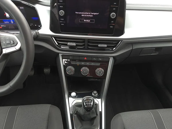 VOLKSWAGEN T-Roc (2025) — foto 5 van 24