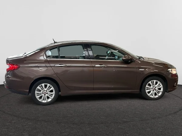 FIAT Tipo Sedan (2016) — foto 19 van 22