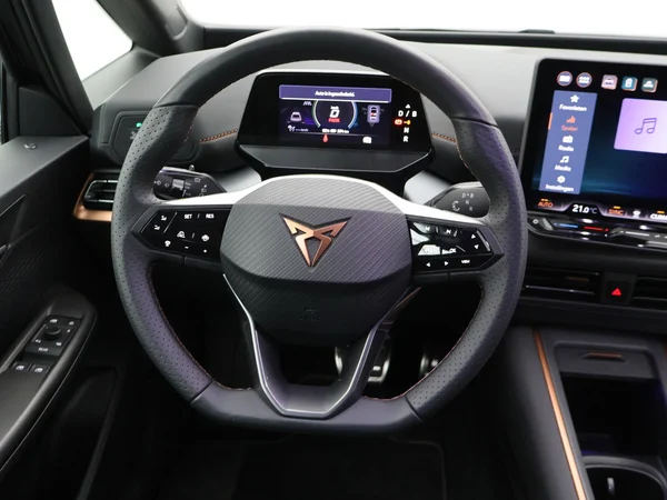 CUPRA Born (2025) — foto 4 van 21