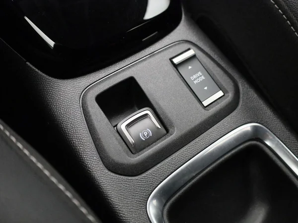 Opel Corsa-e (2023) — foto 13 van 36